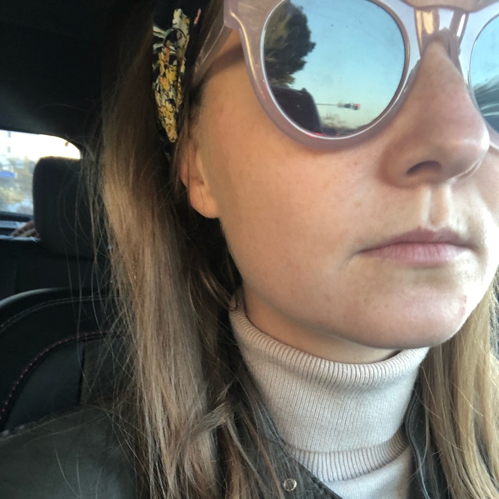 Meet your Posher, Justine